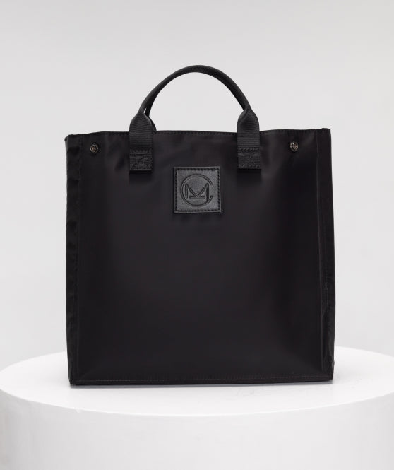 Removable tote with changing pad